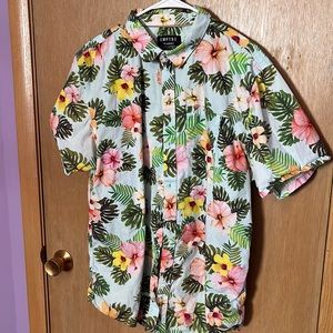 Short Sleeve Floral Button Down Hawaiian Shirt